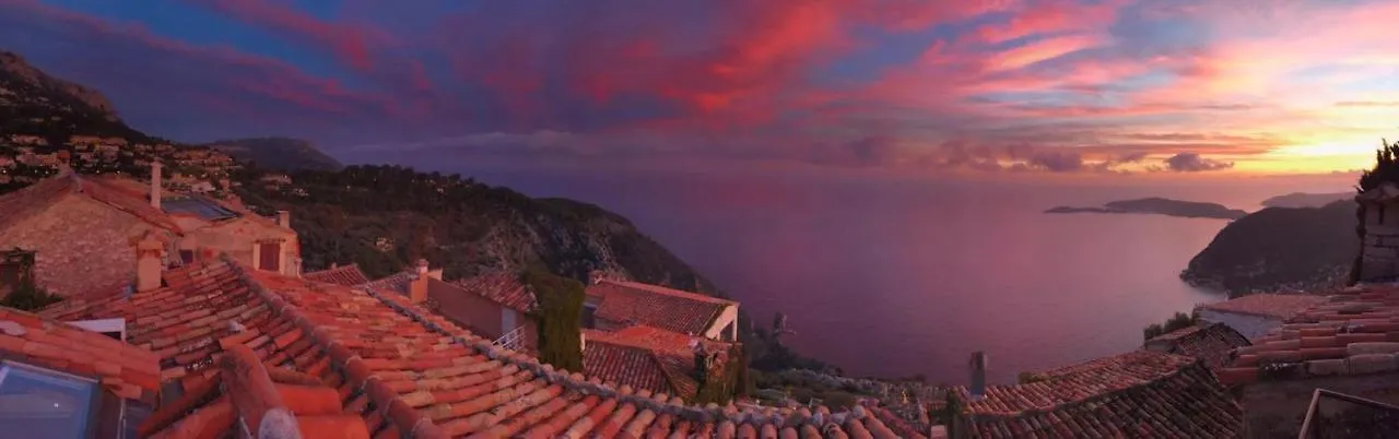 La Suite Du Village D'Eze Bed & Breakfast